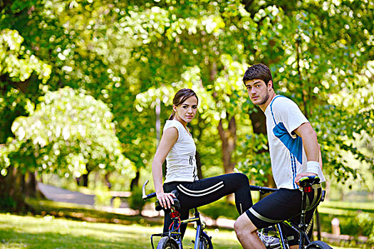 幸福伴侣,骑自行车,户外,健康,生活方式,有趣,喜爱,浪漫,概念