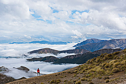 女人,慢跑,山