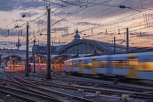中央车站,黄昏,科隆,北莱茵威斯特伐利亚,德国,欧洲