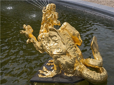 金色,龙,喷泉