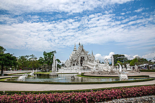 泰北清莱白庙又叫,龙昆寺,灵光寺或白龙寺,wat,rong,khun