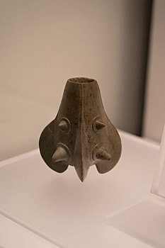 秘鲁中央银行附属博物馆莫切文化石器星形狼牙棒头