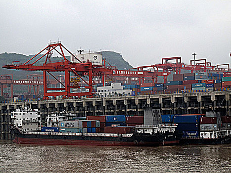 重庆寸滩国际集装箱码头