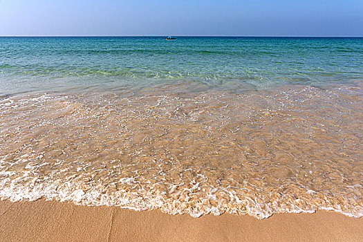 蓝绿色海水,那布利海滩,若开邦,缅甸,亚洲