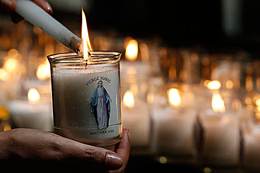 圣母玛利亚,蜡烛,鲁昂,法国