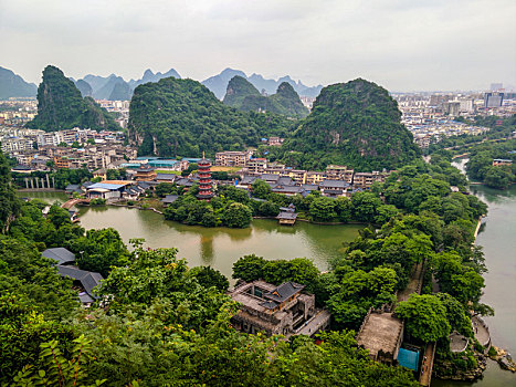 桂林木龙湖风光