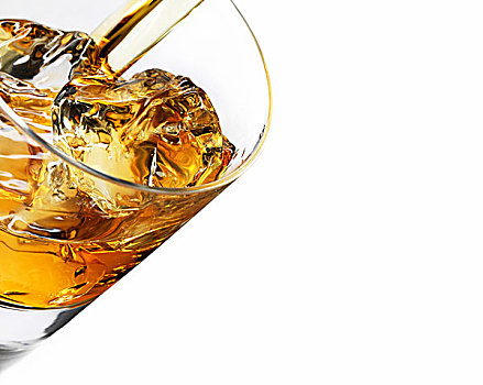 威士忌,上方,冰,倒出,玻璃杯