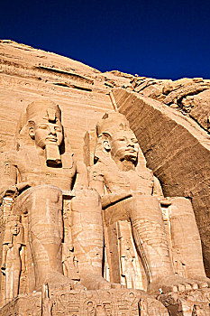 雕塑,法老,拉美西斯二世,穿,一对,皇冠,埃及,阿布辛贝尔神庙