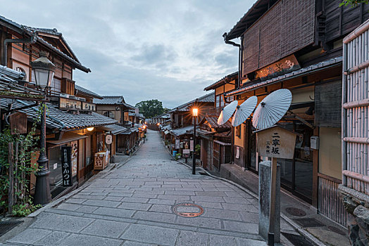 日本京都二年坂三年坂复古街道日出景观