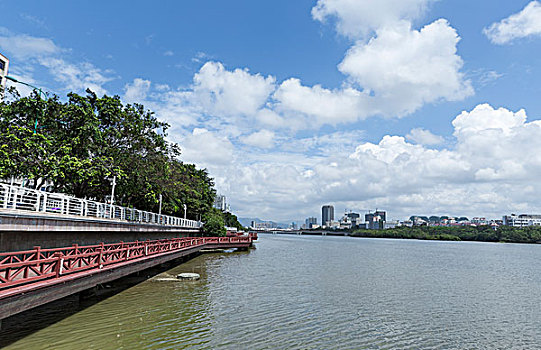 三亚湾河西红树林港口