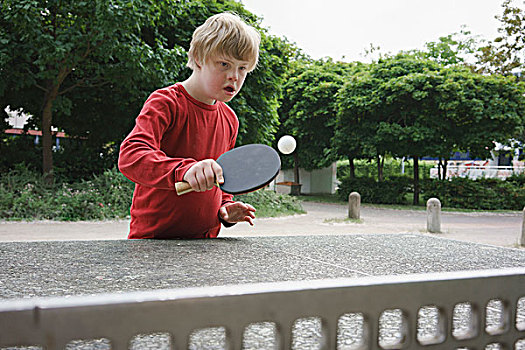 男孩,玩,乒乓球,公园