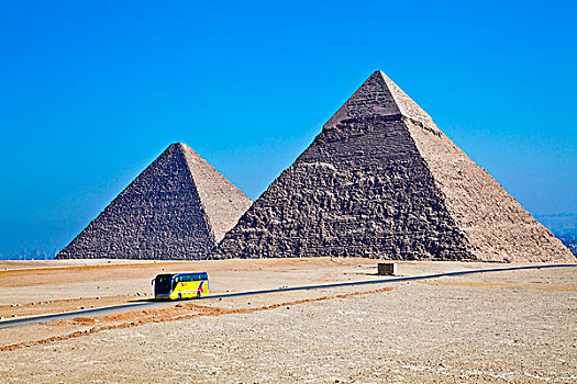 旅游,巴士,过去,基奥普斯金字塔,吉萨金字塔,开罗,埃及