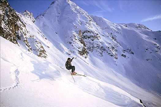 法国,阿尔卑斯山,滑雪者