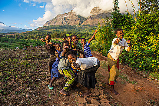 孩子,乐趣,姿势,攀升,马拉维,非洲