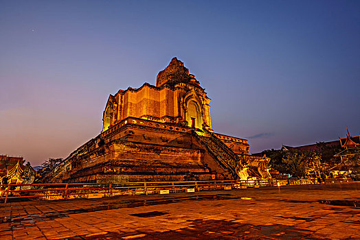 契迪龙寺,大佛塔寺,庙宇,清迈,泰国,东南亚,chedi,luang,temple,in,chiang,mai,thailand