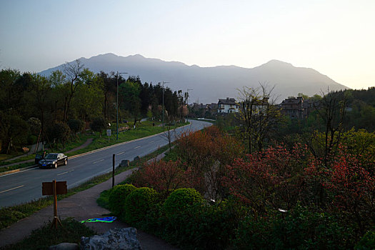 峨眉山,七里