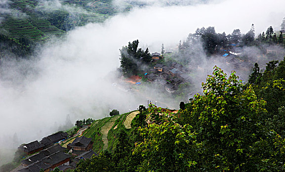 苗山侗水风光无限好