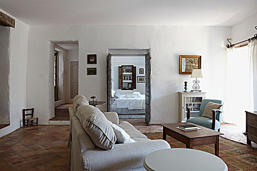 苍白,沙发,扶手椅,茶几,客厅,赤陶,地砖