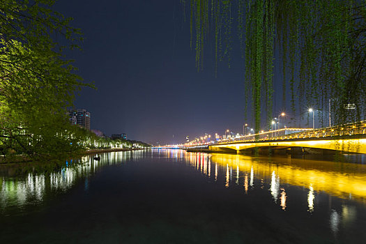 南京凤台路明城墙夜色