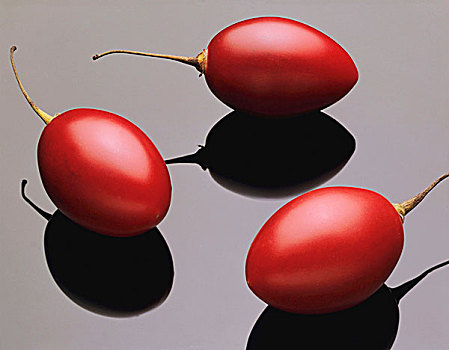 三个,番茄,黑色背景,表面