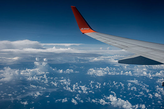从济州航空的客机上看空中景观