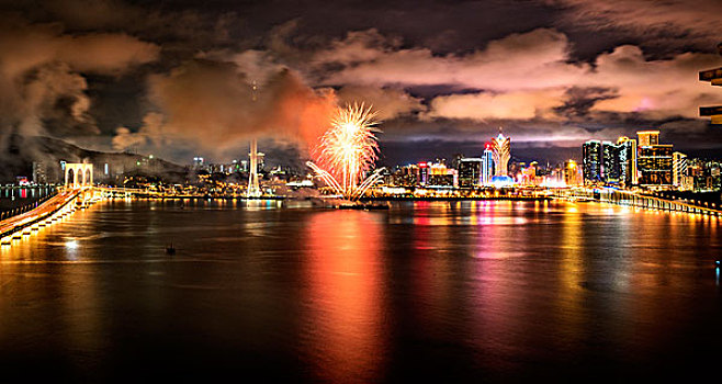 澳门,海面,夜景,灯光,大桥,烟花