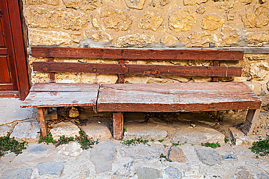 老,红色,木制长椅,靠近,石墙,老城,内塞巴尔,保加利亚