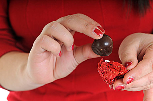 女人,红色,衬衫,吃,巧克力糖