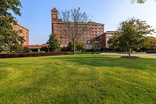 中国上海交通大学闵行校区校园风光