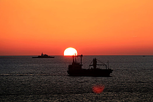 晚霞中的台湾海峡