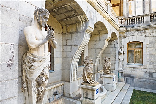 雕塑,宫殿