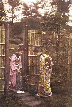 日本,旧式,两个女人,和服