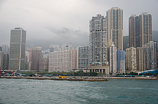 香港