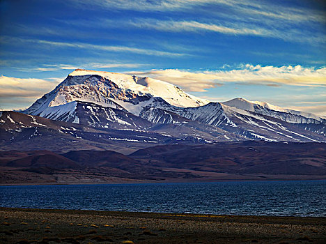 西藏阿里纳木拉尼峰