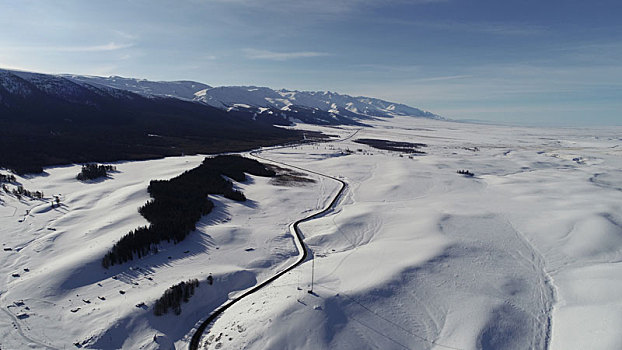 最美雪后公路