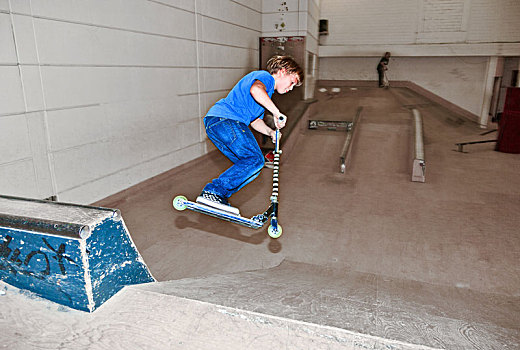 男孩,滑板车,空中,滑板,大厅