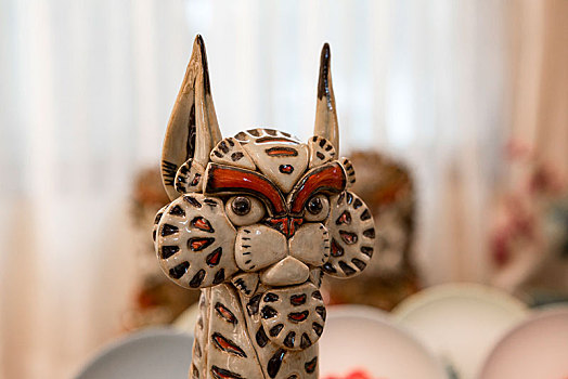 陶瓷雕塑狸猫