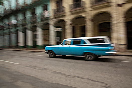 古巴,哈瓦那,经典,蓝色,雪佛兰,旅行车,拱,殖民地,建筑,动感,哈瓦那旧城,世界遗产