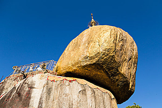 朝拜,场所,金岩石佛塔,上面,攀升,大金石,孟邦,缅甸,亚洲