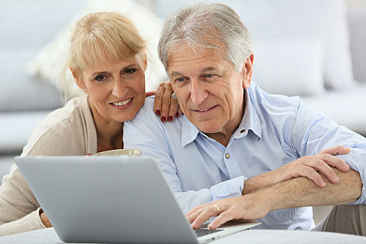 老年,夫妻,互联网,笔记本电脑