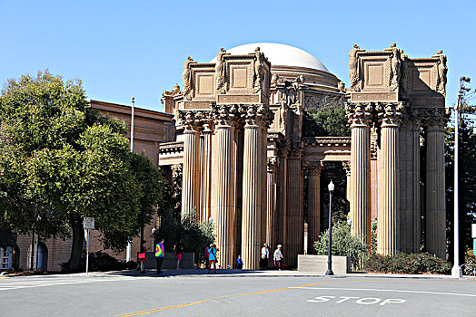旧金山艺术宫