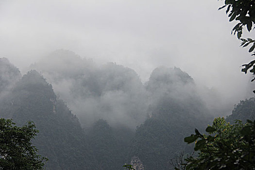 峨眉山