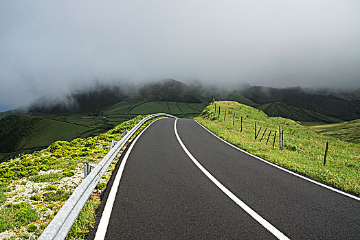 乡间小路,低,云,靠近,岛屿,亚速尔群岛,葡萄牙,欧洲