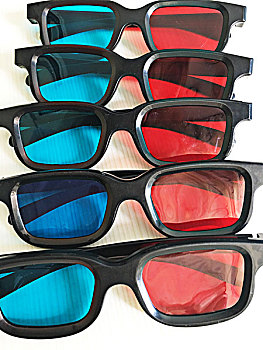 红蓝3d眼镜