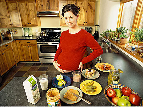 孕妇,厨房