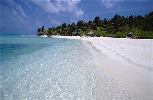 蓝天,蓝绿色海水,白沙,夏天,岛屿,乡村,北方,马累环礁,马尔代夫,印度洋