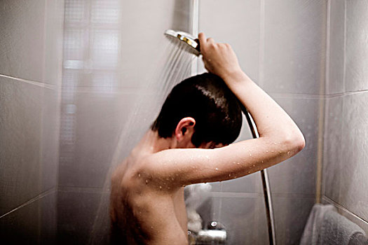 男孩,淋浴