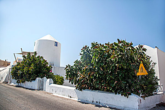 希腊圣托里尼伊亚地区岛屿的小巷