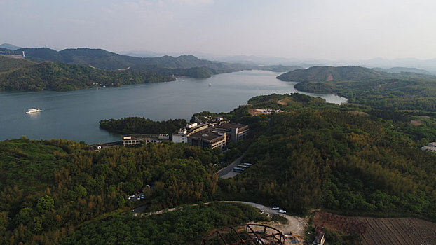 江苏天目湖水域风光与黄山等自然旅游资源的特点及分类