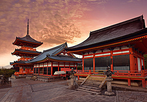 清水寺,佛教寺庙,塔,漂亮,秋天,早晨,日出,风景,东山,京都,日本,亚洲